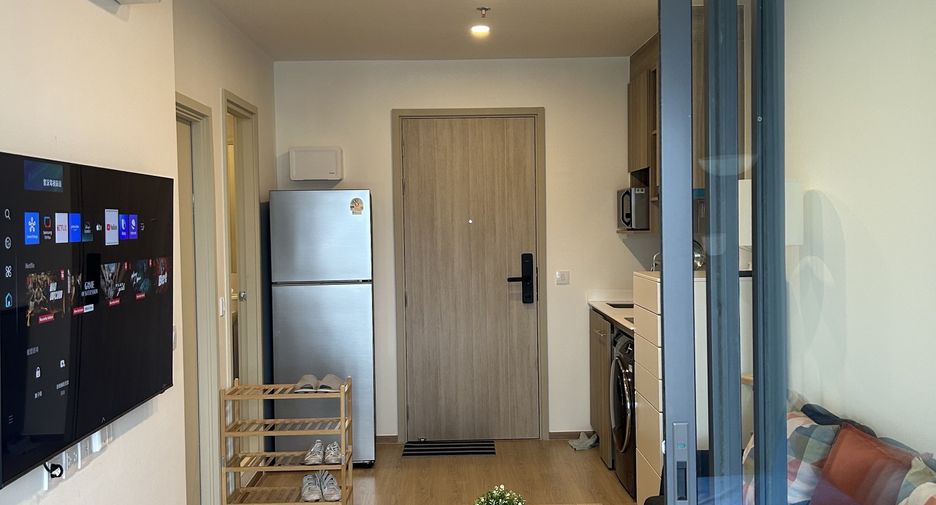 For rent 2 bedrooms condo in Khlong Toei, Bangkok