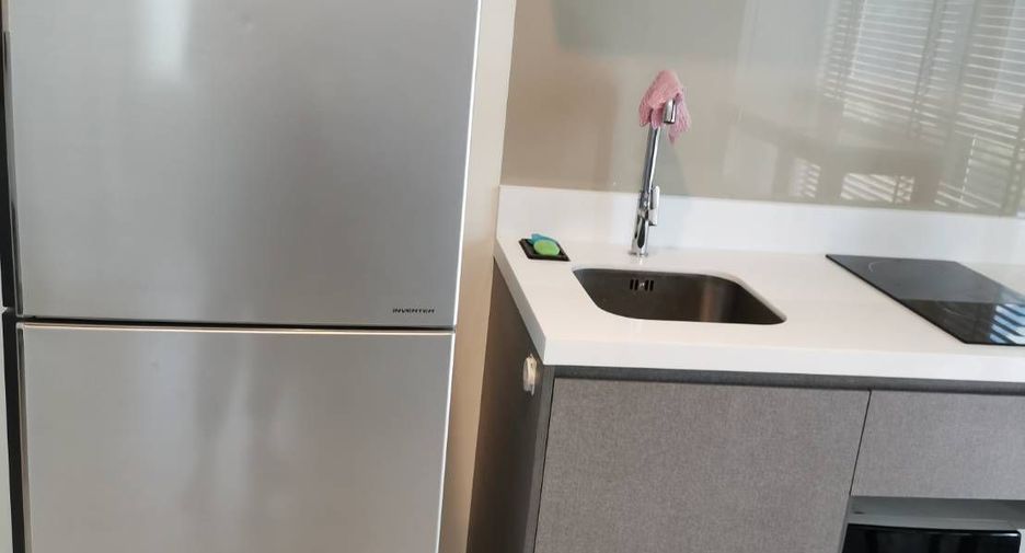For rent 1 bed condo in Huai Khwang, Bangkok