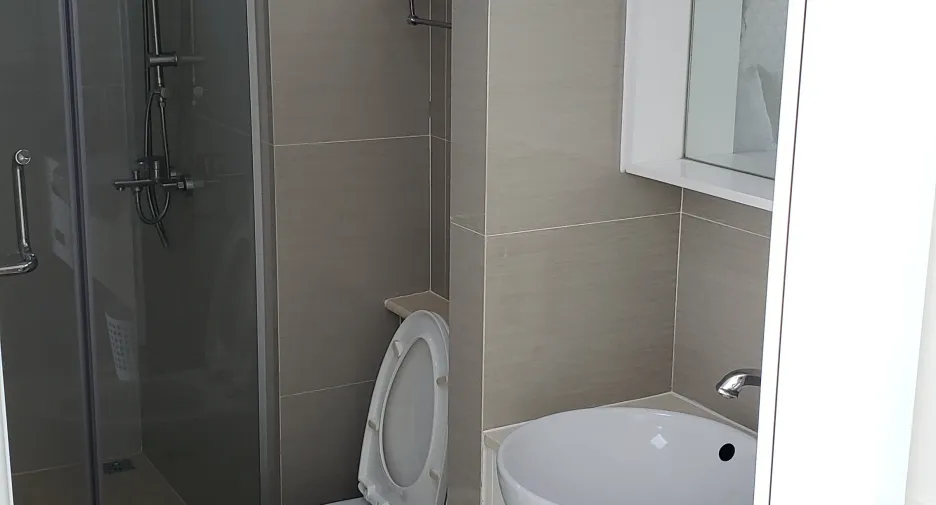 For rent 1 bed condo in Huai Khwang, Bangkok