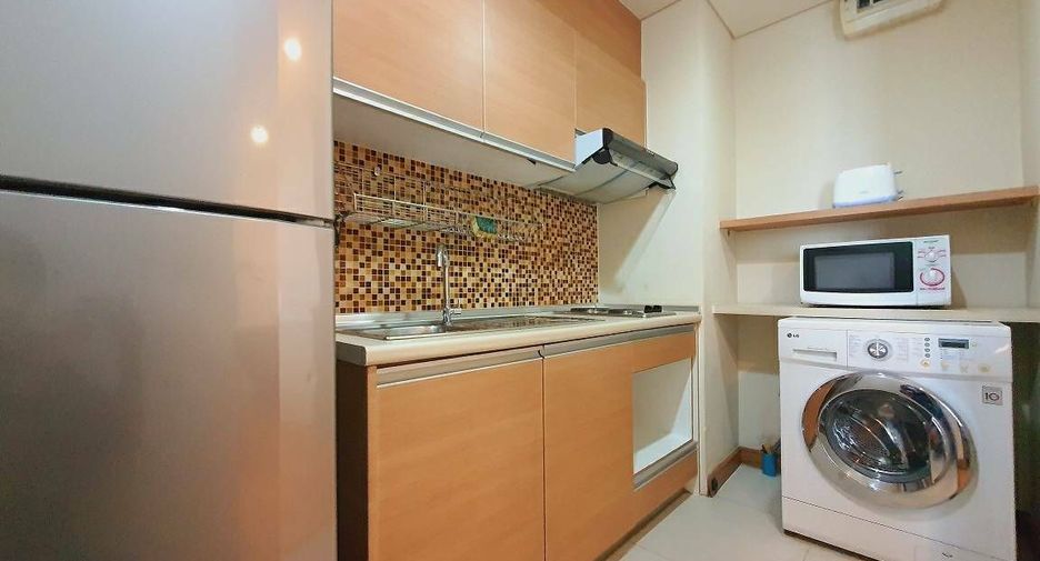 For rent 1 Beds condo in Khlong Toei, Bangkok
