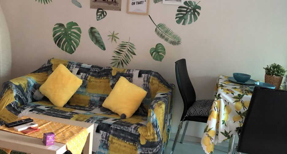 Wohnung zur Miete mit 1 Zimmer in Yan Nawa, Bangkok