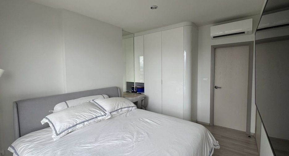 For rent 2 bedrooms condo in Bang Na, Bangkok