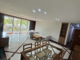 For rent 2 bedrooms apartment in Sathon, Bangkok