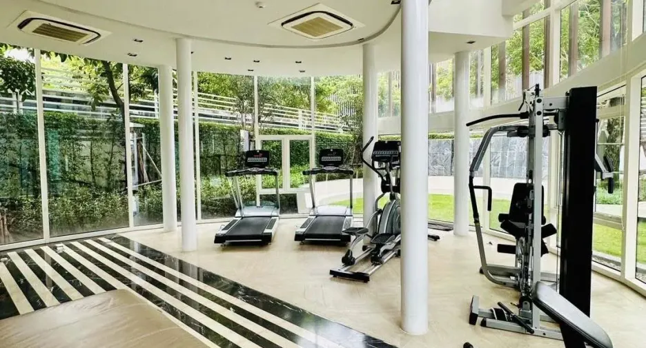 For rent 1 bed condo in Phra Khanong, Bangkok