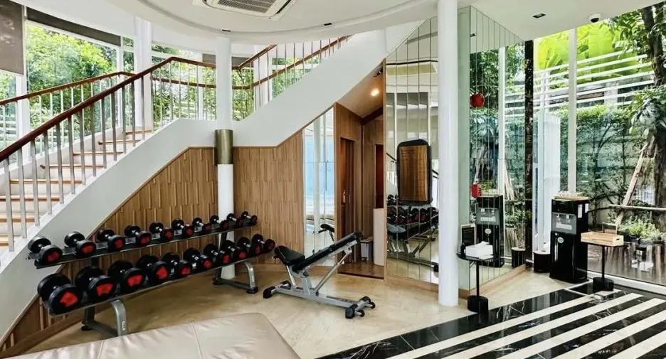 For rent 1 bed condo in Phra Khanong, Bangkok