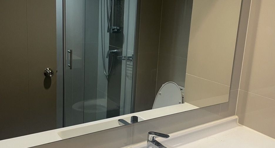 For rent studio condo in Phra Khanong, Bangkok