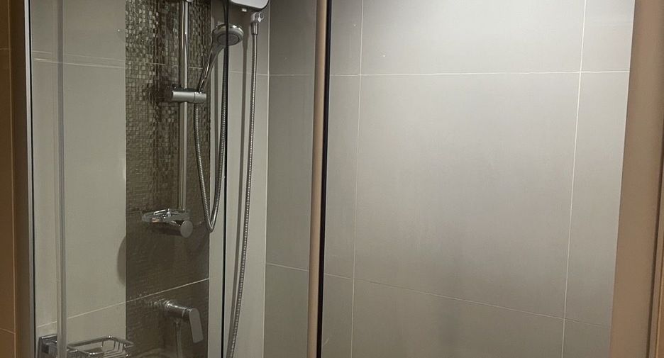 For rent studio condo in Phra Khanong, Bangkok