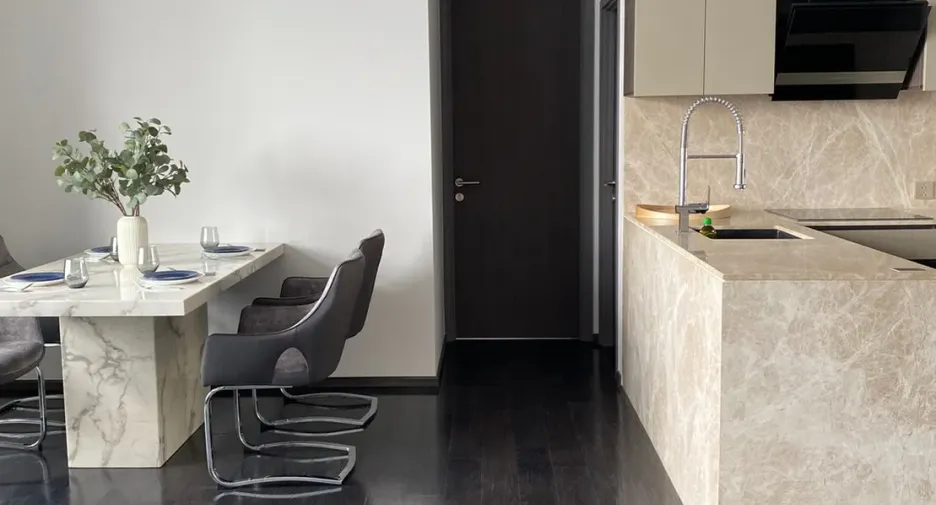 Wohnung zur Miete mit 2 Zimmer in Ratchathewi, Bangkok