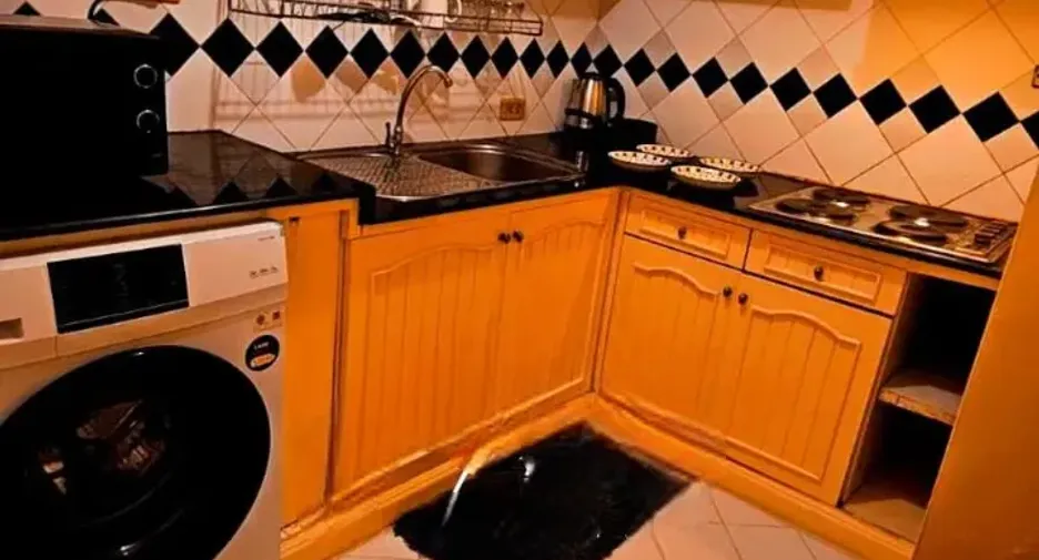 For rent 2 bedrooms apartment in Yan Nawa, Bangkok