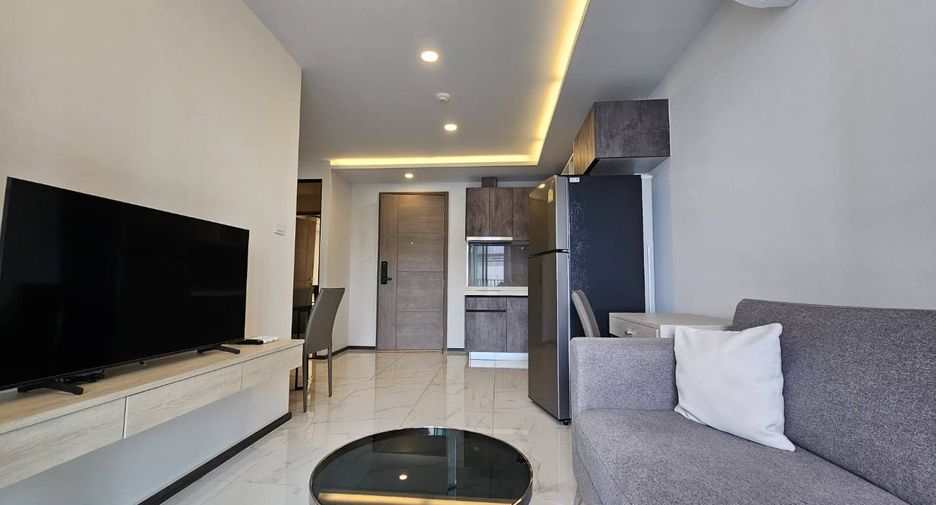 For rent 2 bedrooms condo in Phra Khanong, Bangkok
