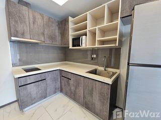 For rent 2 bedrooms condo in Phra Khanong, Bangkok