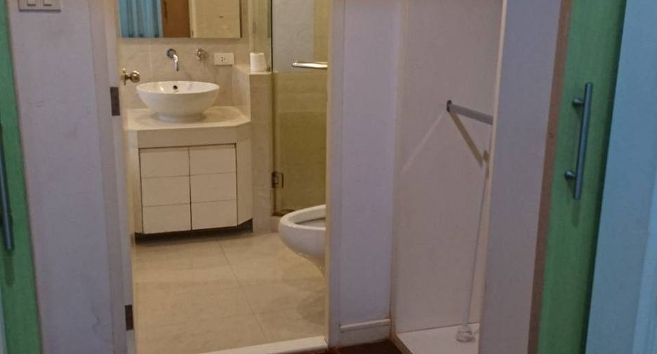 Аренда 2 спальни кондо в Кхлонг Тоеи, Бангкок