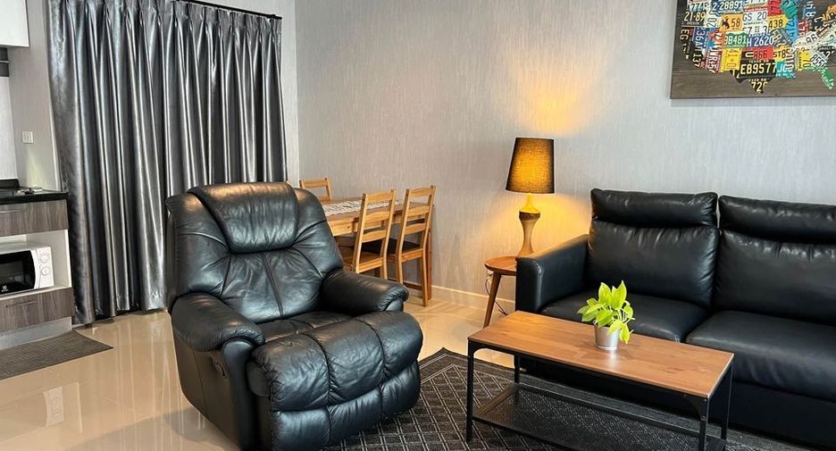For rent 3 bedrooms townhouse in Bang Phli, Samut Prakan