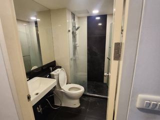 Wohnung zur Miete mit 1 Zimmer in Khlong San, Bangkok