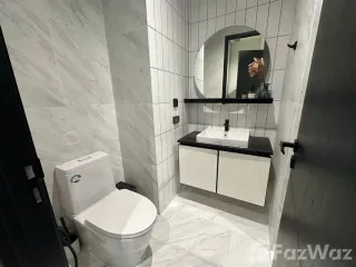 Condo en alquiler de 1 habitaciones en Khlong San, Bangkok