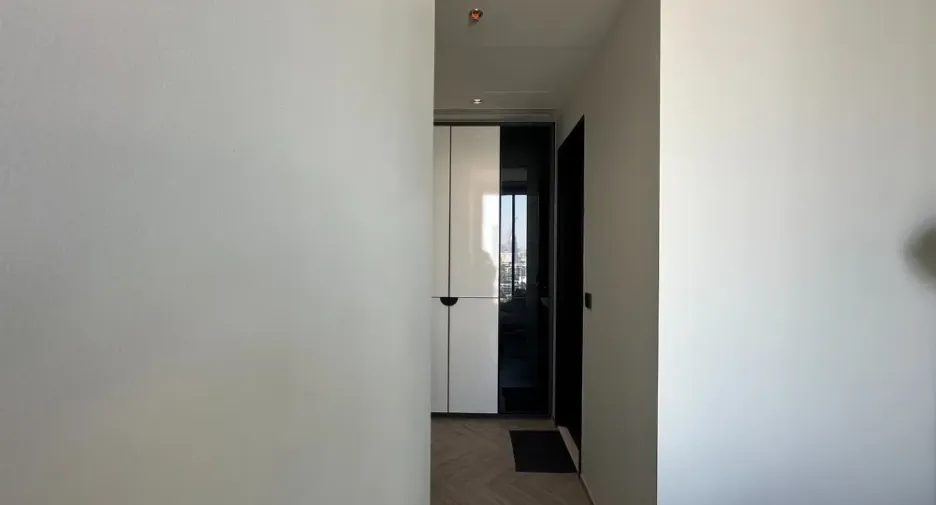 Wohnung zur Miete mit 1 Zimmer in Khlong San, Bangkok