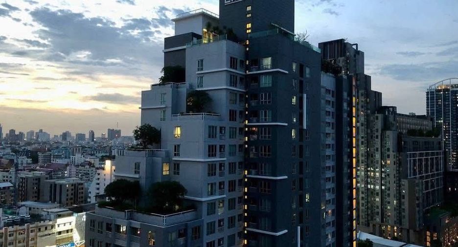 For rent 1 bed condo in Huai Khwang, Bangkok