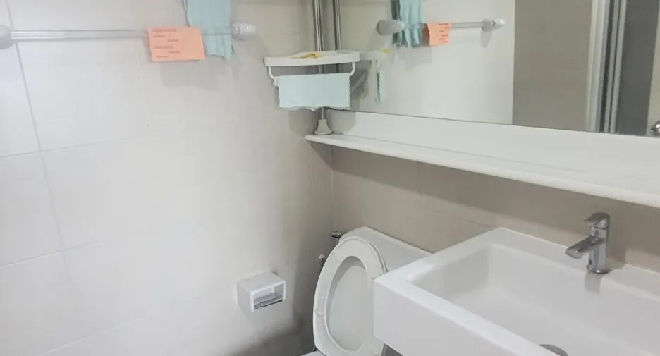 For rent 1 Beds condo in Khlong Toei, Bangkok
