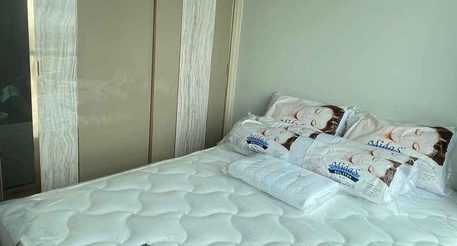 For rent studio condo in Bang Phlat, Bangkok