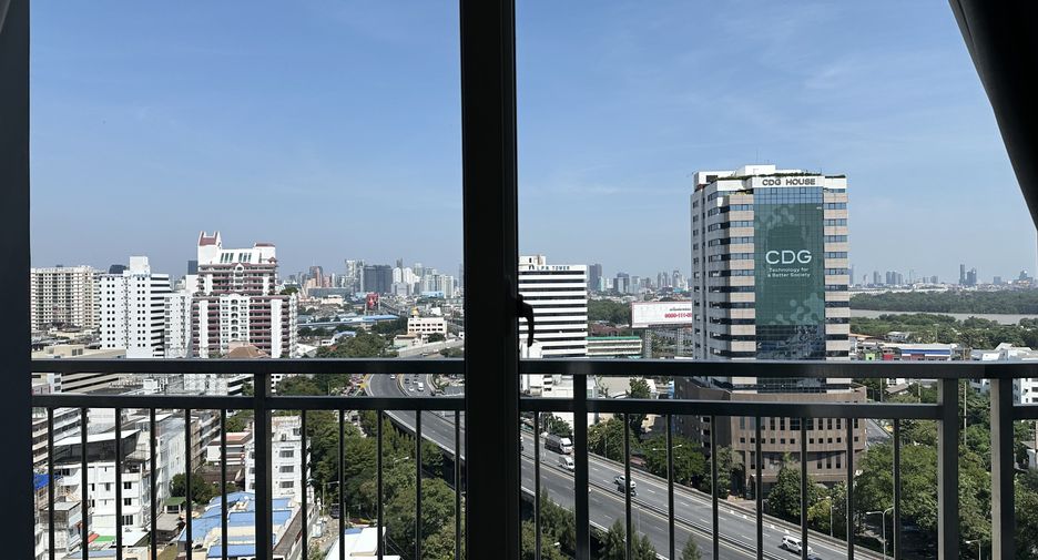 À louer 2 chambres condo à Yan Nawa, Bangkok