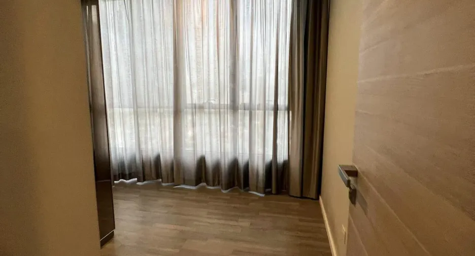 For rent 2 bedrooms condo in Sathon, Bangkok