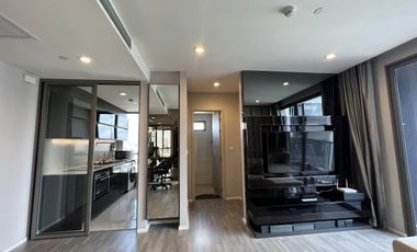 For rent 2 bedrooms condo in Sathon, Bangkok