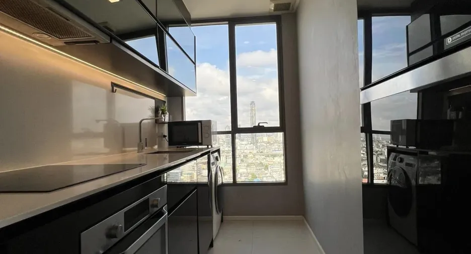 For rent 2 bedrooms condo in Sathon, Bangkok