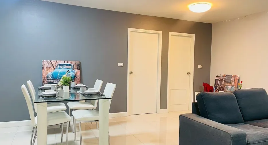 For rent 2 bedrooms condo in Bang Na, Bangkok