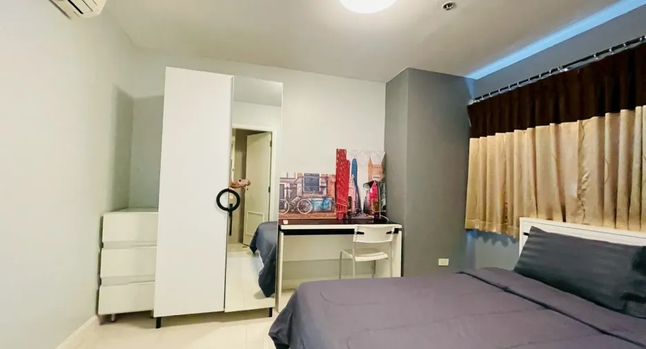 For rent 2 bedrooms condo in Bang Na, Bangkok