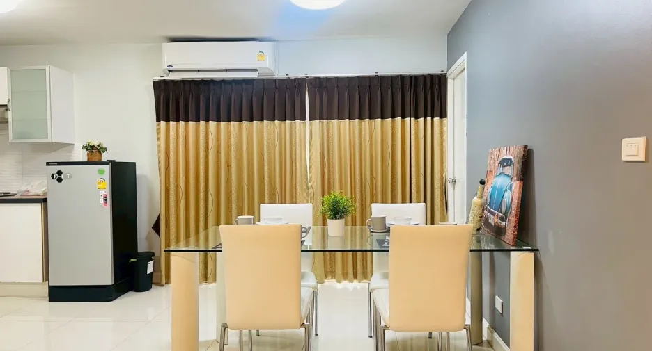 For rent 2 bedrooms condo in Bang Na, Bangkok