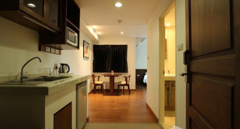 For rent studio apartment in Phaya Thai, Bangkok