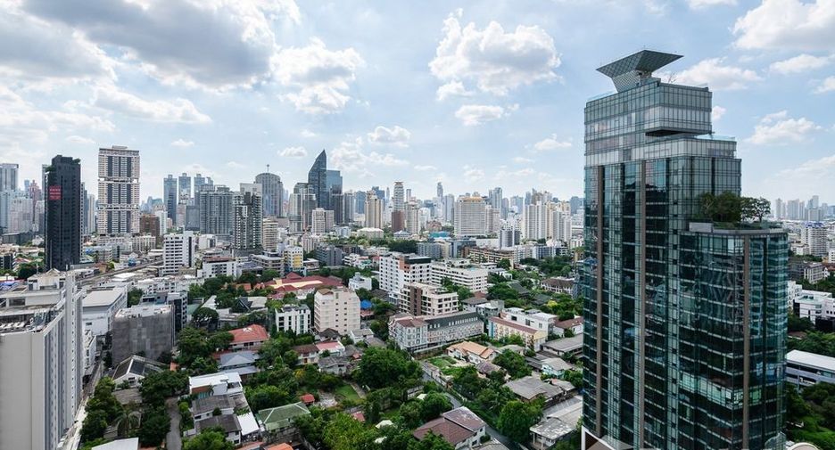 Wohnung zur Miete mit 3 Zimmer in Watthana, Bangkok