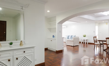 Condo en alquiler de 3 habitaciones en Khlong Toei, Bangkok