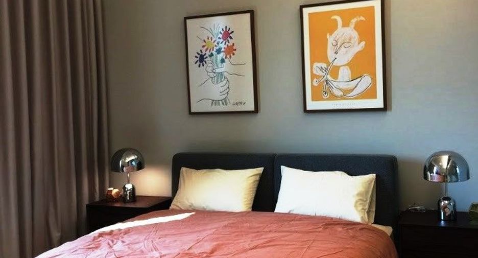 For rent 2 bedrooms condo in Watthana, Bangkok