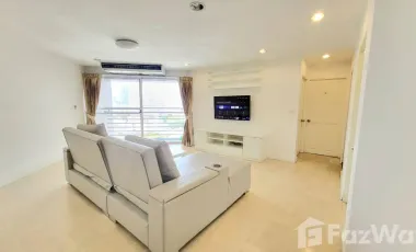 For rent 2 bedrooms condo in Yan Nawa, Bangkok