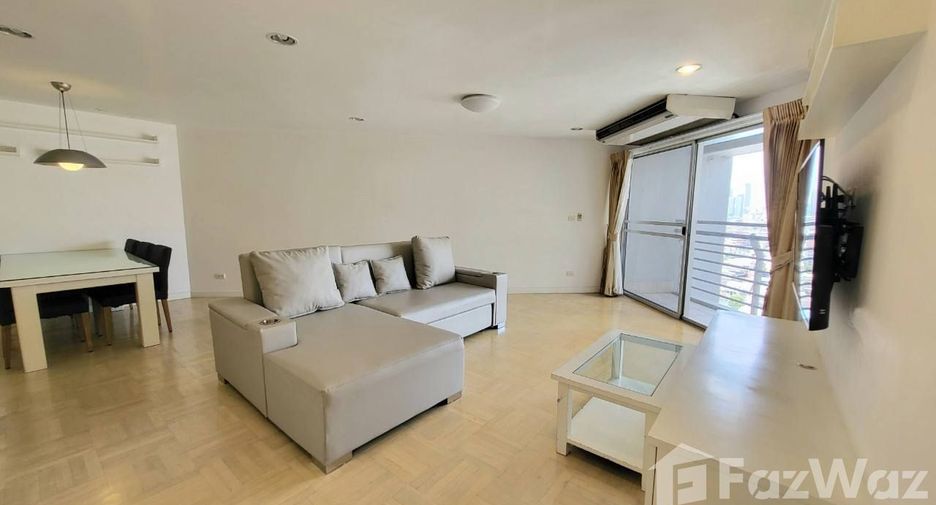 For rent 2 bedrooms condo in Yan Nawa, Bangkok