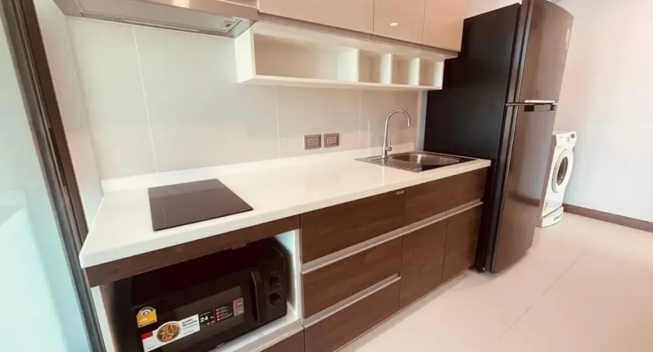 ให้เช่า 2 ห้องนอน คอนโด ใน วัฒนา, กรุงเทพฯ