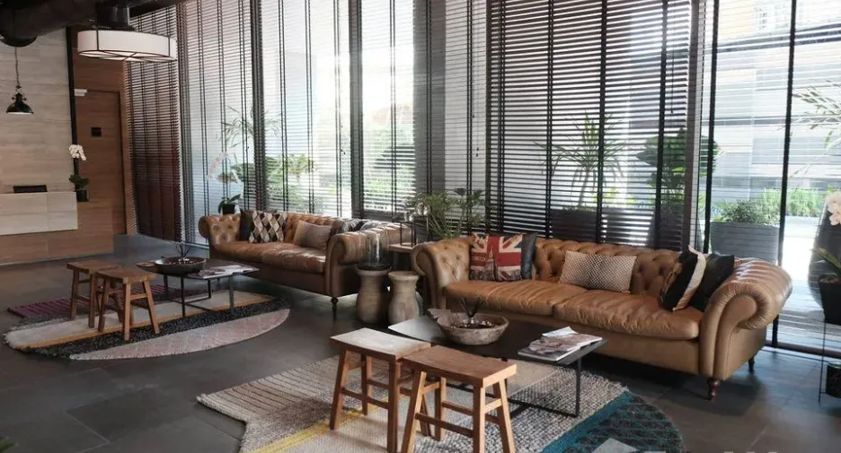 For rent studio condo in Khlong Toei, Bangkok