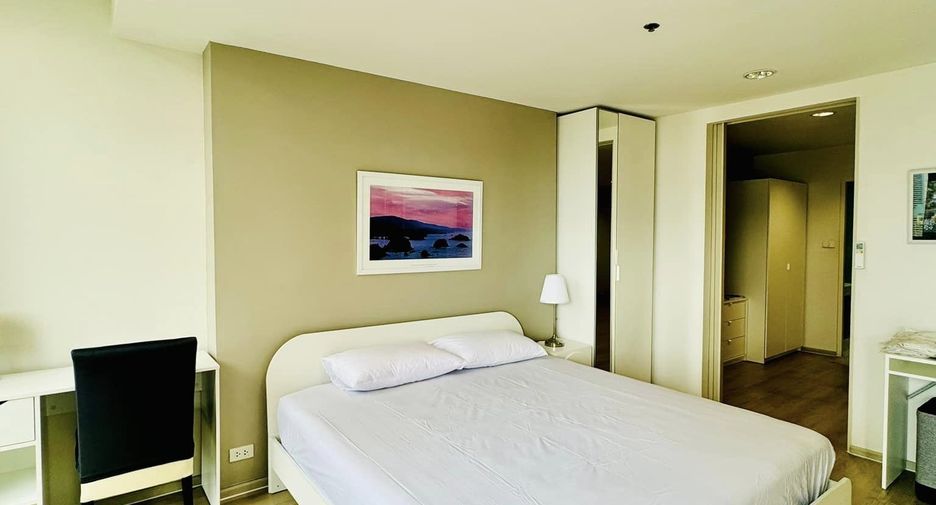 For rent 1 bed condo in Khlong Toei, Bangkok