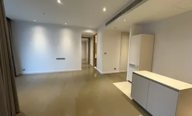 For rent 2 bedrooms condo in Pathum Wan, Bangkok