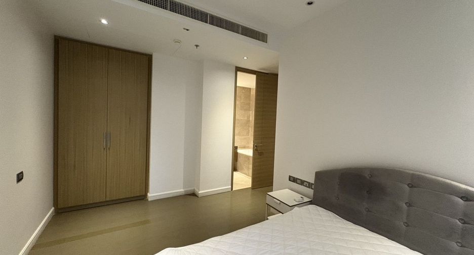 À louer 2 chambres condo à Pathum Wan, Bangkok