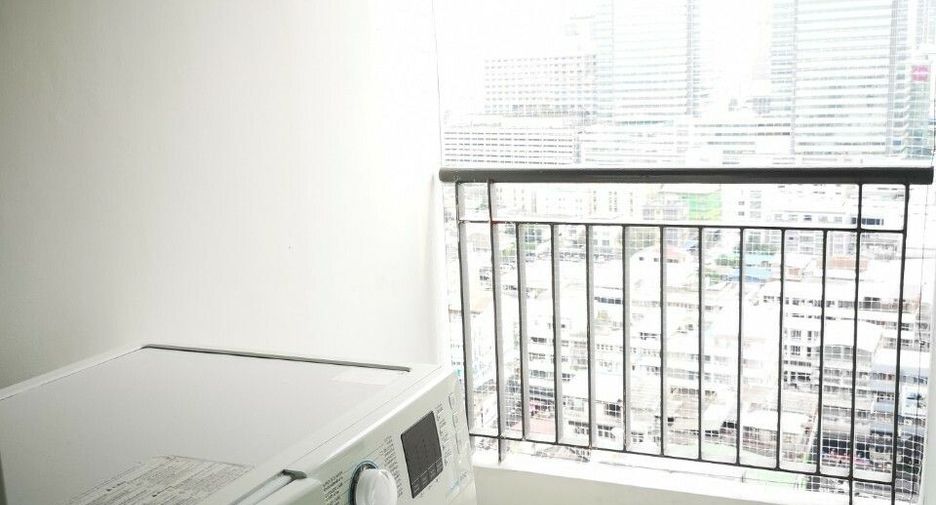 For rent 1 bed condo in Huai Khwang, Bangkok