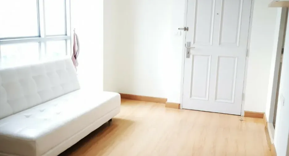 For rent 1 bed condo in Huai Khwang, Bangkok