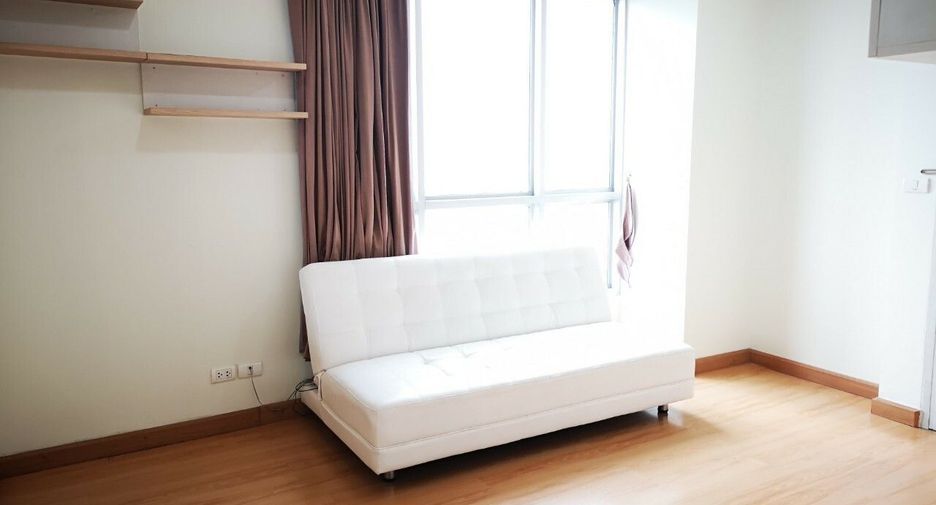 For rent 1 bed condo in Huai Khwang, Bangkok