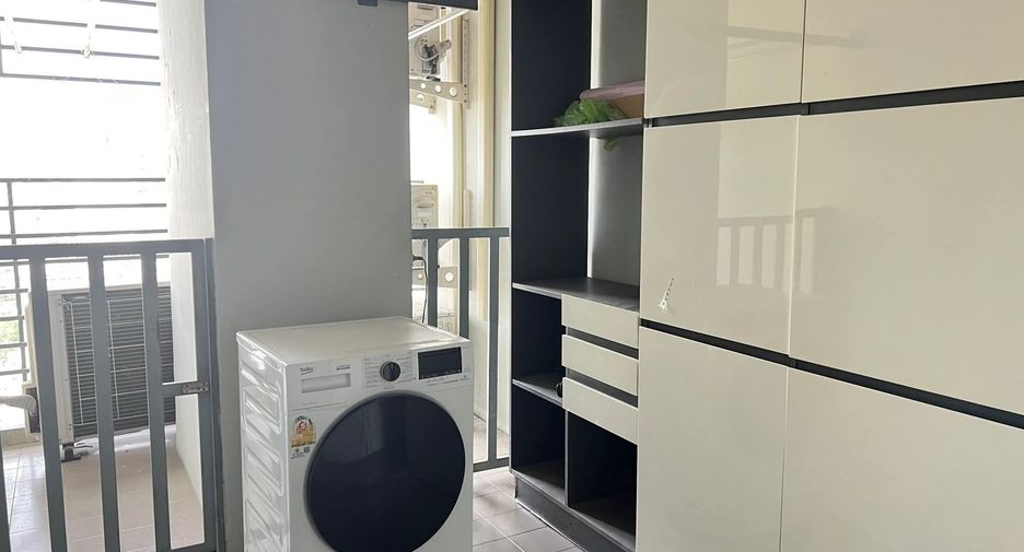 Wohnung zur Miete mit 6 Zimmer in Huai Khwang, Bangkok