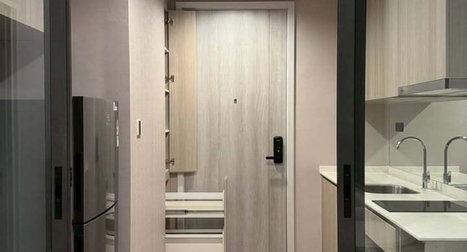 For rent 1 bed condo in Khlong San, Bangkok