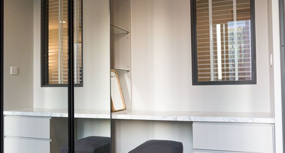 For rent 1 bed condo in Pathum Wan, Bangkok