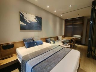 For rent studio condo in Khlong Toei, Bangkok