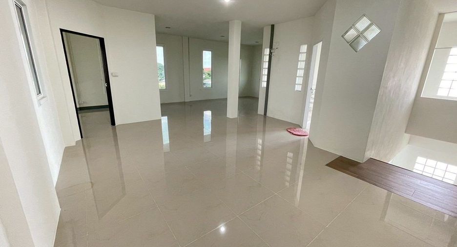 For rent 9 bedrooms office in Suan Luang, Bangkok