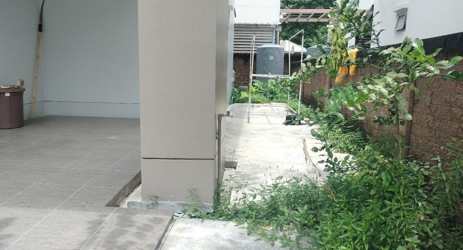 For rent 3 bedrooms house in Bang Phli, Samut Prakan